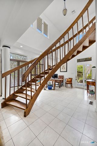 34 Canoe Brook Road, Trumbull, CT 06611