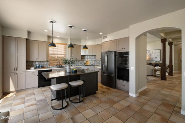 710 W Owen Court, Altadena, CA 91001