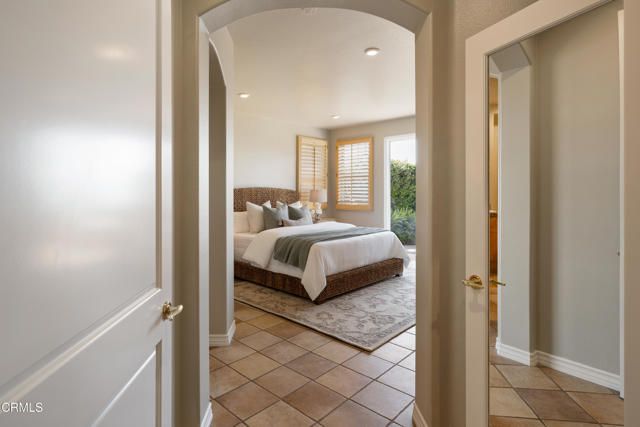 710 W Owen Court, Altadena, CA 91001