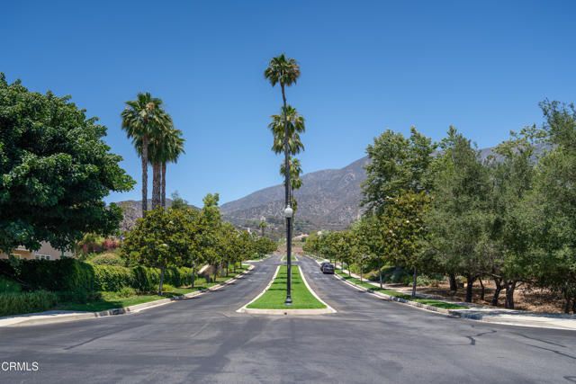 710 W Owen Court, Altadena, CA 91001