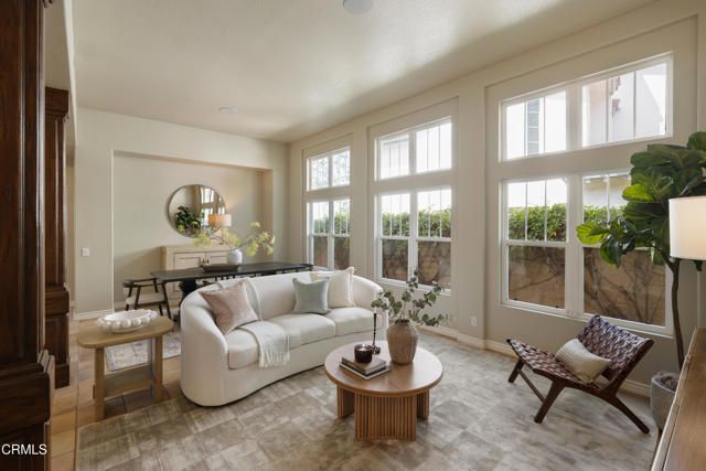 710 W Owen Court, Altadena, CA 91001