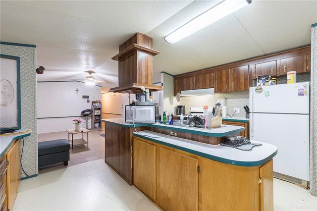8727 Rancho Alto Drive, Edinburg, TX 78542