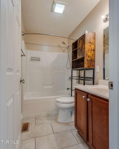 106 Soldiers Way, Jonesborough, TN 37659