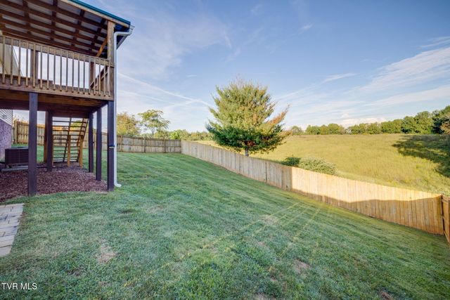 106 Soldiers Way, Jonesborough, TN 37659