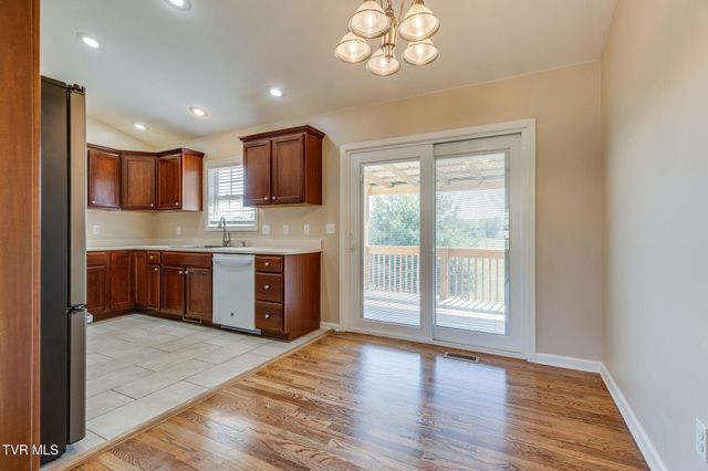 106 Soldiers Way, Jonesborough, TN 37659