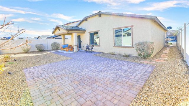 14 East Verde Way, North Las Vegas, NV 89031