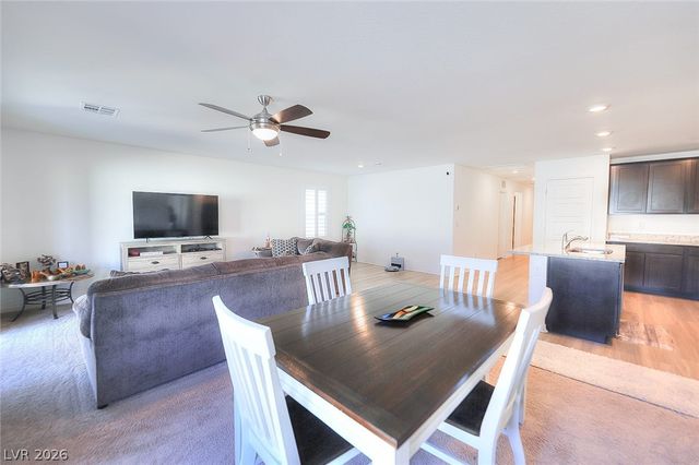 14 East Verde Way, North Las Vegas, NV 89031