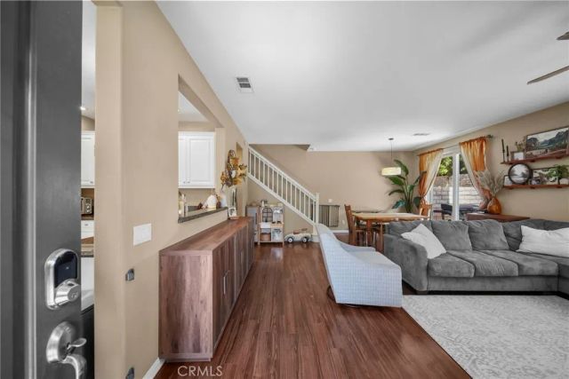 28360 Mirabelle, Saugus, CA 91350