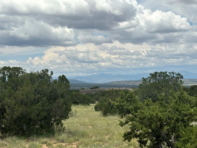 4 Hacienda Vaquero, Lot 1, Santa Fe, NM 87501