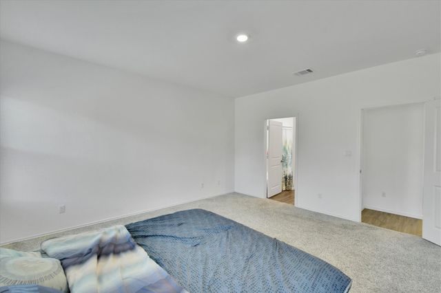 1621 Brueggerhoff RD, Leander, TX 78641