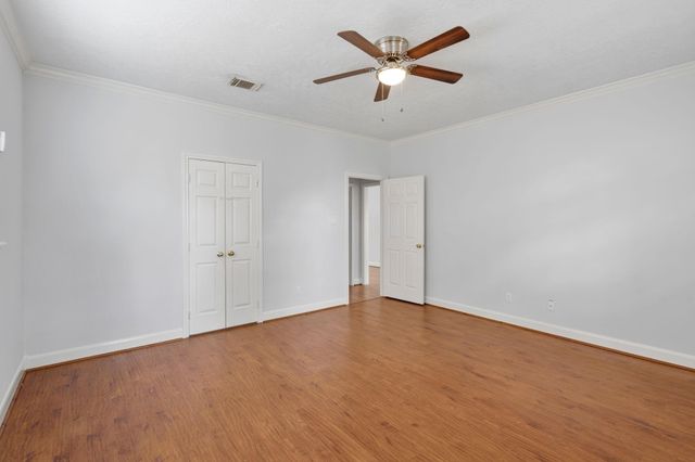 3214 Richland Drive, Sugar Land, TX 77478
