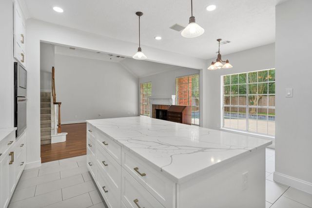 3214 Richland Drive, Sugar Land, TX 77478