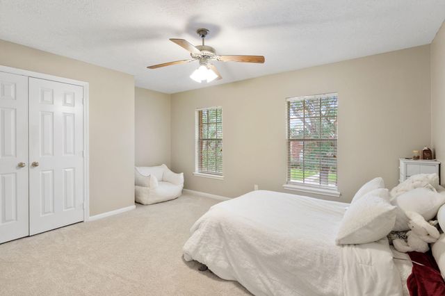 3214 Richland Drive, Sugar Land, TX 77478