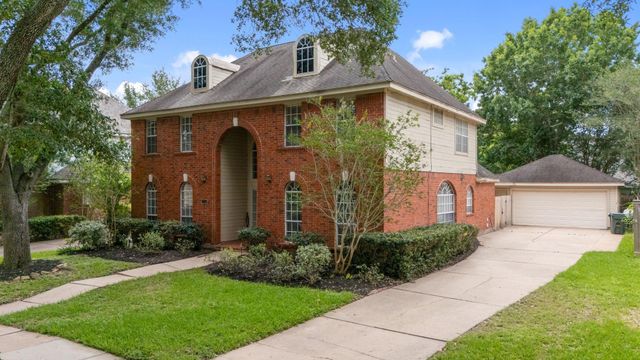 3214 Richland Drive, Sugar Land, TX 77478