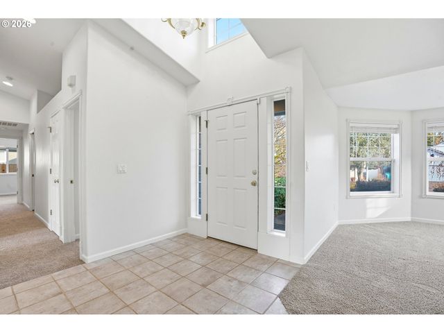 734 E 15TH Cir, La Center, WA 98629