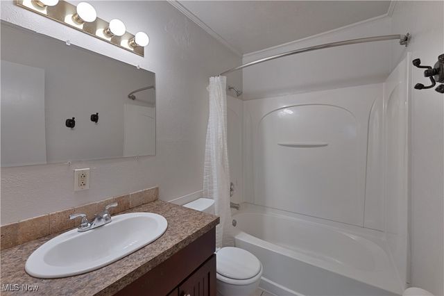 7402 Sierra Madre Trail, Boardman, OH 44512