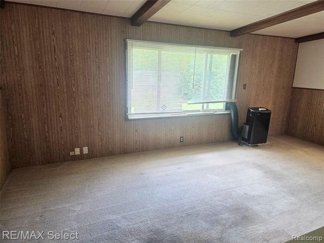 3613 Briarwood Drive, Flint, MI 48507