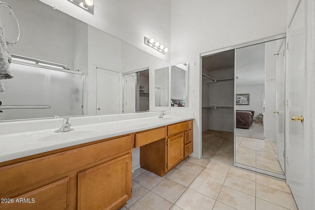 Image 16 of property listing at 24013 S STARCREST Drive, Sun Lakes, AZ 85248