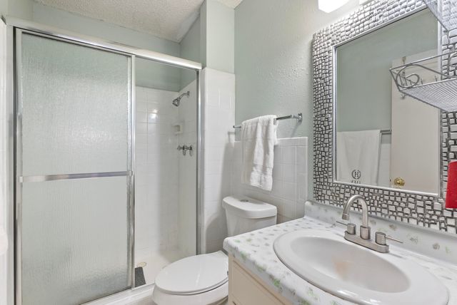 144 La Vista Lane, Hot Springs Village, AR 71909