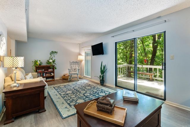 144 La Vista Lane, Hot Springs Village, AR 71909