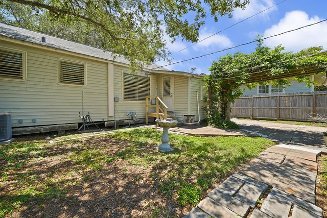 718 Ralston, Corpus Christi, TX 78404