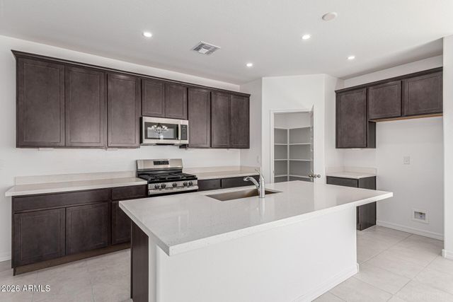 29976 W WILD HAZEL Drive, Buckeye, AZ 85396