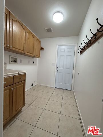 57465 Warren Way, Yucca Valley, CA 92284