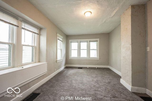130 N Gladstone Avenue, Indianapolis, IN 46201