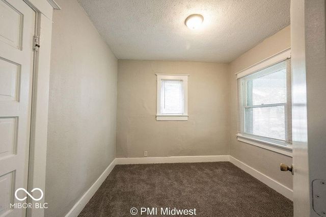 130 N Gladstone Avenue, Indianapolis, IN 46201