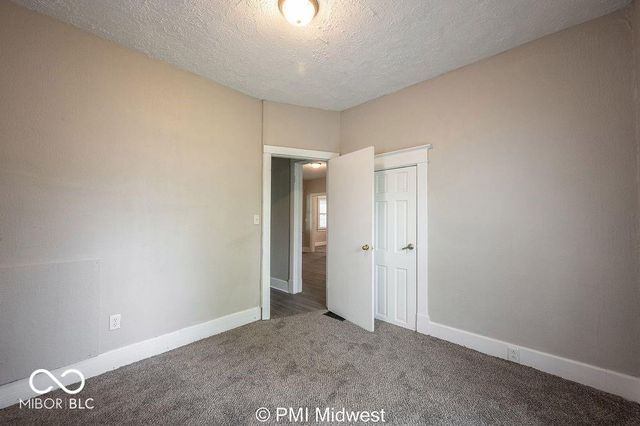 130 N Gladstone Avenue, Indianapolis, IN 46201