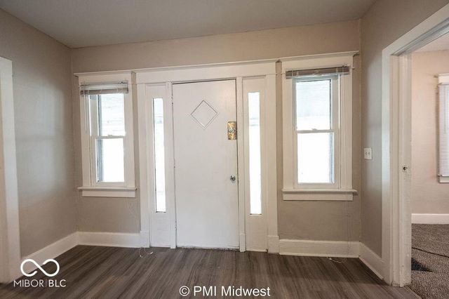 130 N Gladstone Avenue, Indianapolis, IN 46201