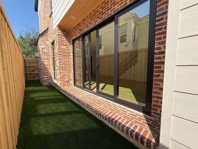 4423 Emerson Avenue, University Park, TX 75205