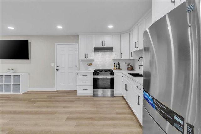 1680 Seville Street, Salinas, CA 93906