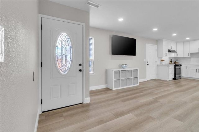 1680 Seville Street, Salinas, CA 93906