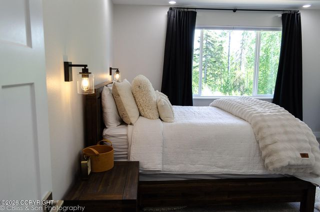 2448 W Sunlight Lane, Wasilla, AK 99654