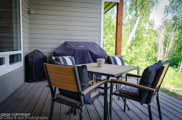 2448 W Sunlight Lane, Wasilla, AK 99654