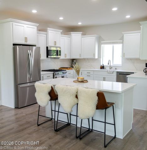 2448 W Sunlight Lane, Wasilla, AK 99654