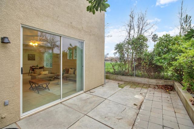 8545 Dewberry Way, Elk Grove, CA 95624