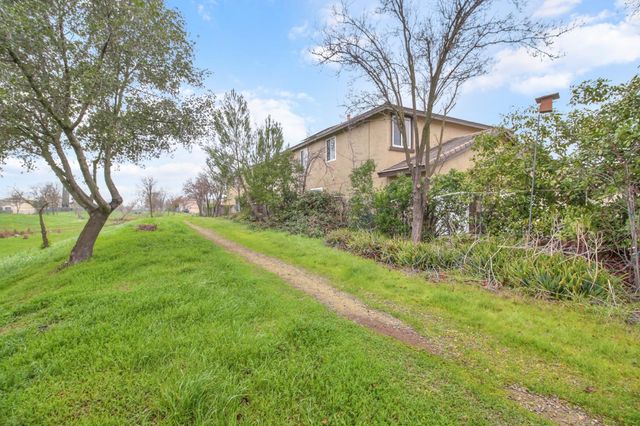 8545 Dewberry Way, Elk Grove, CA 95624