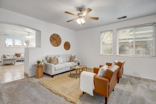 8545 Dewberry Way, Elk Grove, CA 95624