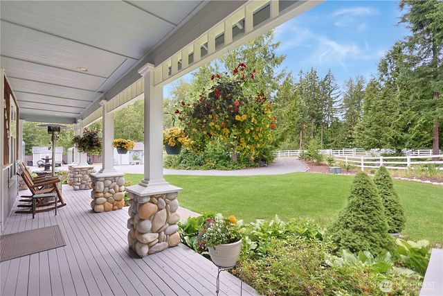 34620 32nd Avenue E, Eatonville, WA 98328