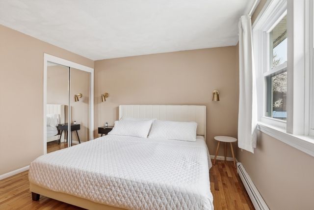 24 Clark St, Salem, MA 01970