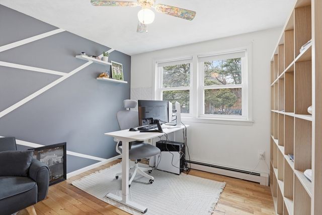 24 Clark St, Salem, MA 01970