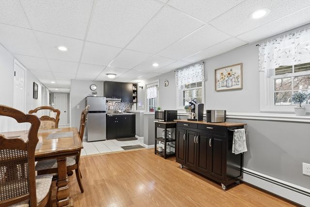 24 Clark St, Salem, MA 01970