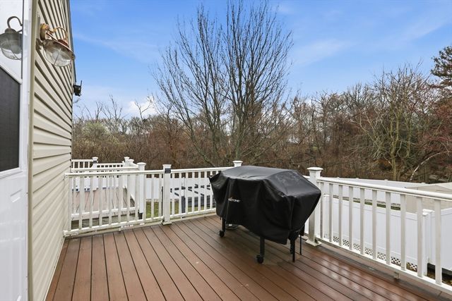 24 Clark St, Salem, MA 01970