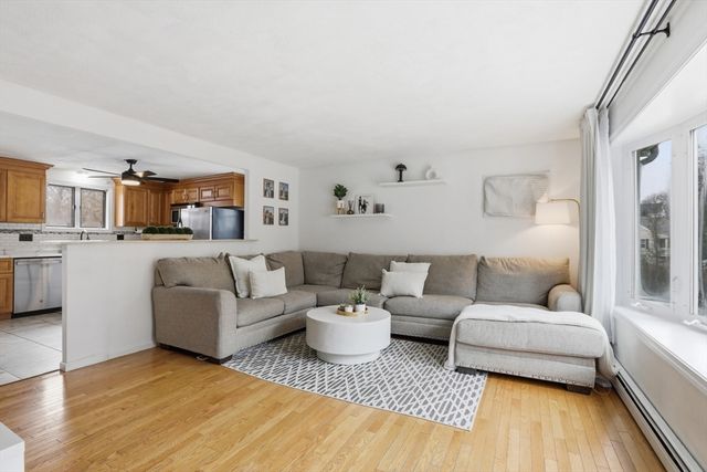 24 Clark St, Salem, MA 01970