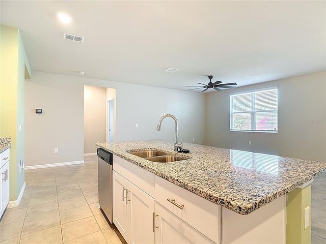 928 CAMBRIDGE DRIVE, Winter Haven, FL 33881