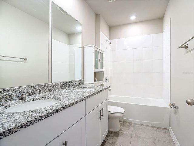 928 CAMBRIDGE DRIVE, Winter Haven, FL 33881