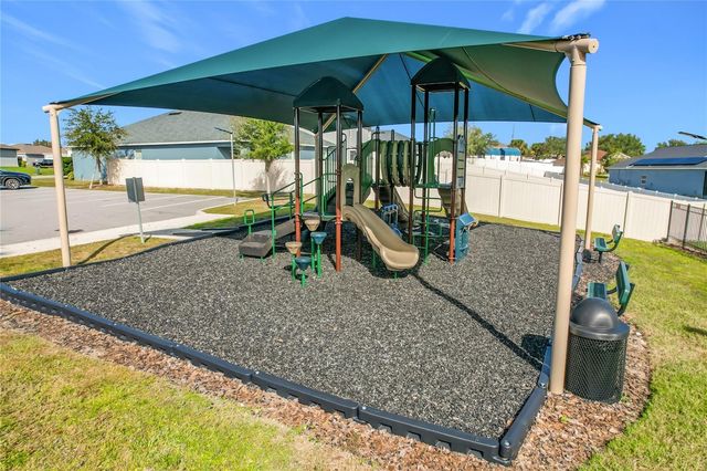 928 CAMBRIDGE DRIVE, Winter Haven, FL 33881