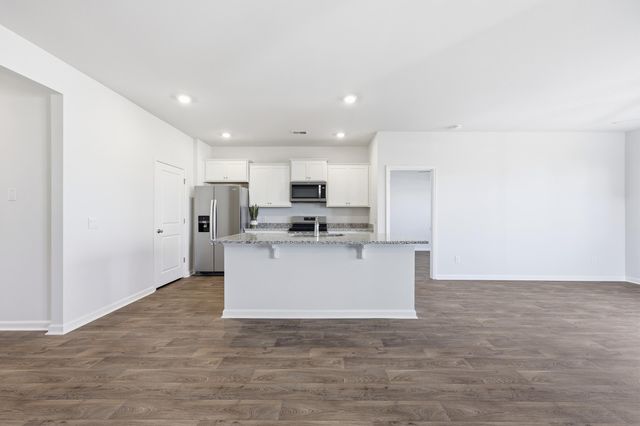 717 Ladywood Drive, Summerville, SC 29486